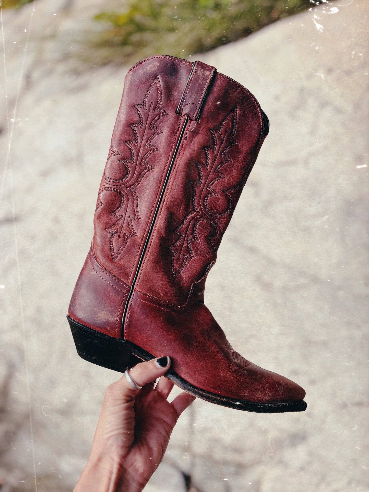 Raspberry Cowboy Boots (7w)